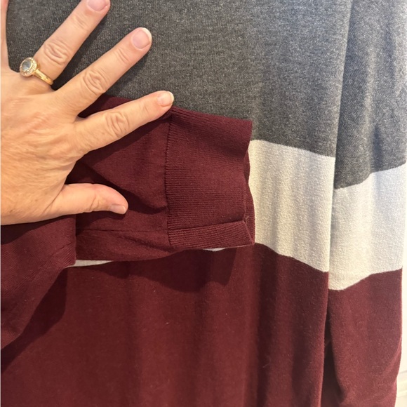 Mens Size 3 XLT light weight Sweater - Picture 2 of 3